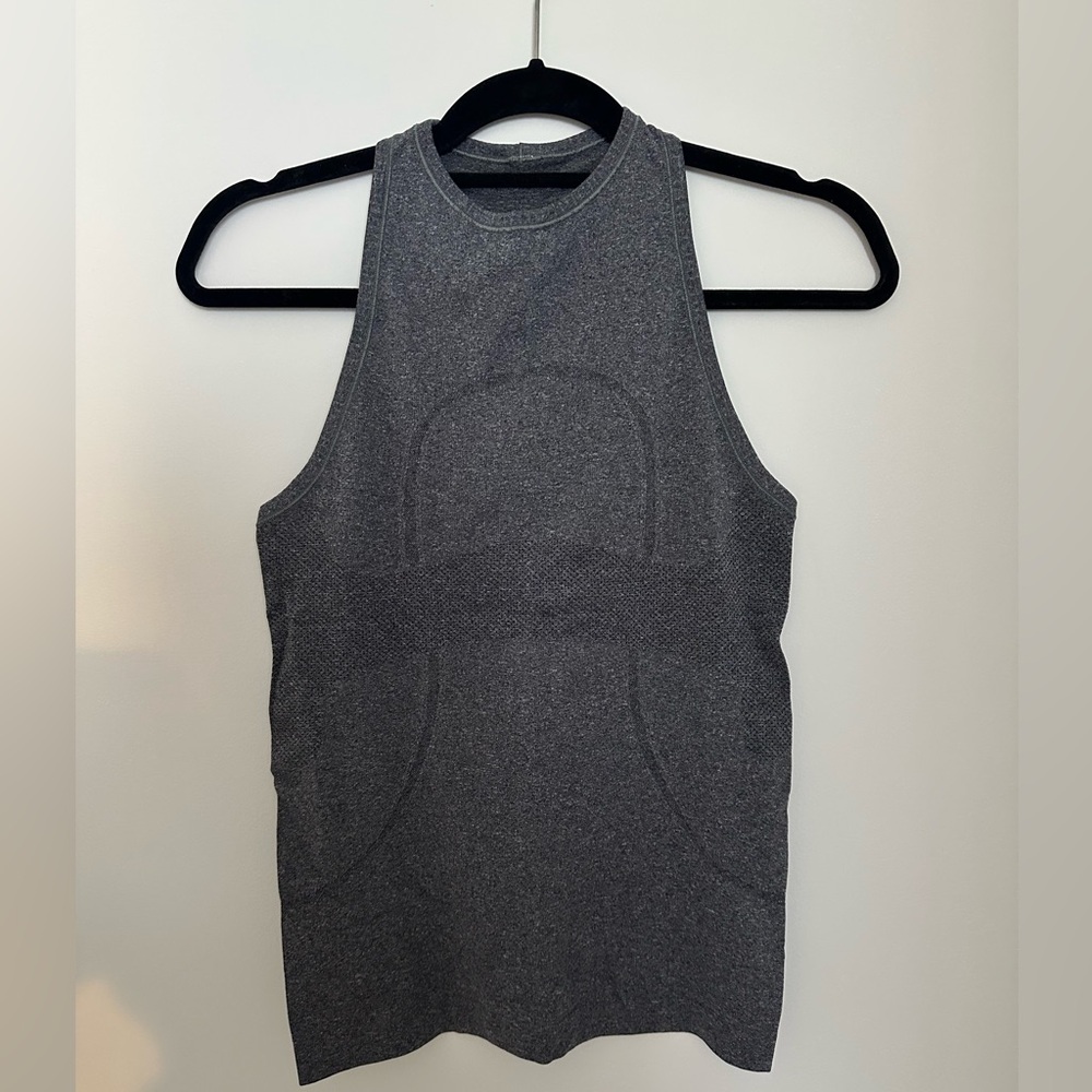 Lululemon gray tank top